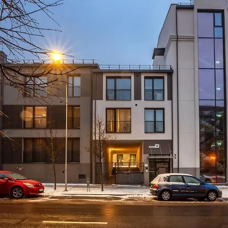 Apartment #stayhere Modern & Compact 1bdr Uptown