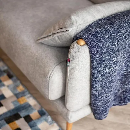 #stayhere Modern & Compact 1bdr Uptown *