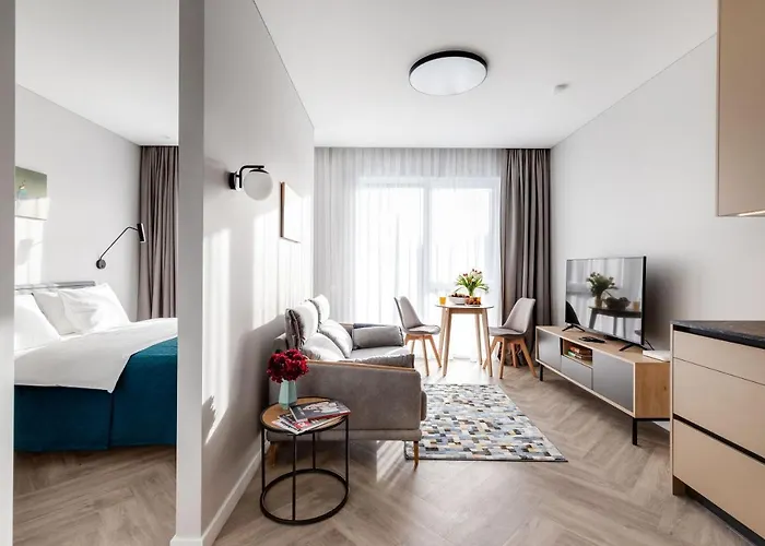 #stayhere Modern & Compact 1bdr Uptown